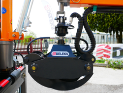 hydraulic forestry crane with log grapple for tractor crab 3000