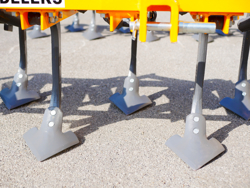 cultivator with duck foot tynes working width 165cm cultivator for agricultural tractore mod de 140 7 v