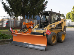 snow plow for up to 3 0 ton skid steer loaders ln 220 m