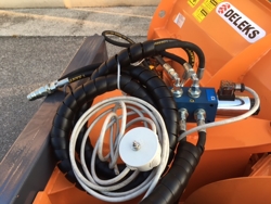 snowplow with 3 point linkage for tractor lnv 220 c