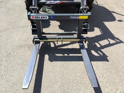 pallet forks for agricultural tractors d 700 e