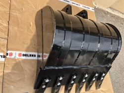 bucket for miniexcavator bhb 600