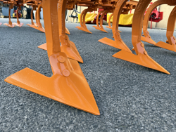 9 v blades cultivator de200p