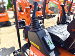 mini excavator 1 ton m100se