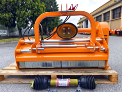 adjustable sideshift flail mower 120cm for 30 60hp tractors shredder mulcher lincione 120 sph