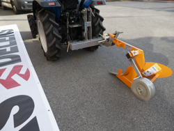 aratro singolo con ruotino per trattore tipo goldoni o carraro mod dp 20