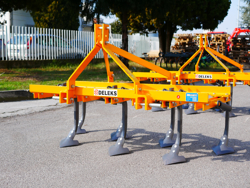 estirpatore coltivatore a 7 ancore 140cm utili e scalpelli zampa d oca mod de 140 7 v