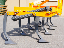 estirpatore 215cm tiller a molle per la preparazione del terreno mod de 215 9 v
