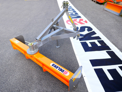 lama livellatrice 110cm per trattore tipo kubota mod dl 110
