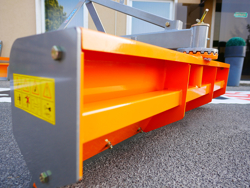 lama livellatrice 110cm per trattore tipo kubota mod dl 110