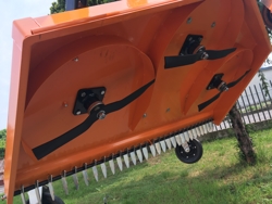 piatto tosaerba per trattore agricolo a 3 lame per parchi e prati erbosi mod dm 150