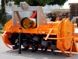 zappatrice serie pesante per trattori gommati o cingolati 135cm di lavoro utile mod dfh 135
