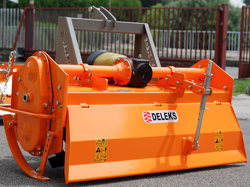 zappatrice serie pesante per trattori gommati o cingolati 135cm di lavoro utile mod dfh 135