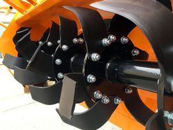 fresa agricola per trattore serie pesante larghezza di lavoro utile 150cm zappe a elica mod dfh 150
