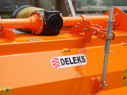 fresa agricola per trattore serie pesante larghezza di lavoro utile 150cm zappe a elica mod dfh 150