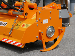zappatrice serie pesante per trattore agricolo 180cm di lavoro utile spostamento idraulico mod dfh idr 180