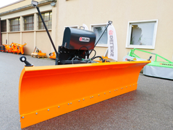 sgombraneve frontale attacco a piastra per trattore o camion mod ssh 04 2 6 a