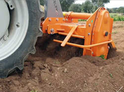 zappatrice serie pesante per trattori gommati o cingolati 135cm di lavoro utile mod dfh 135