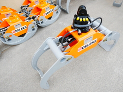 pinza per legna da 20qli con rotore flangiato per escavatore mod dk 16 gr 30f