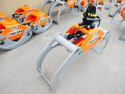 pinza per legna da 20qli con rotore flangiato per escavatore mod dk 16 gr 30f