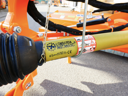 trincia argini per trattore serie pesante a mazze 180cm di taglio trinciasarmenti mod alce 180