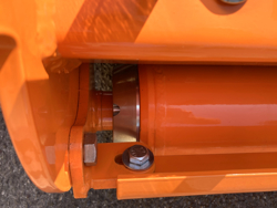 trinciatrice serie pesante spostabile universale a mazze per trattore toro 200