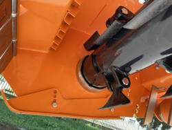 trinciatrice serie pesante spostabile universale a mazze per trattore toro 220