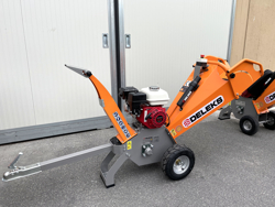 biotrituratore a scoppio professionale per la produzione di cippato mod dk 500 honda