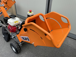 biotrituratore a scoppio professionale per la produzione di cippato mod dk 500 honda