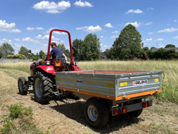 rimorchio agricolo trilaterale omologato per trattore mod rm 14 t3