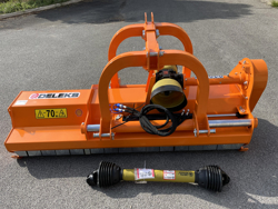 trinciatrice a mazze con spostamento idraulico per trattrice mod grizzly 200