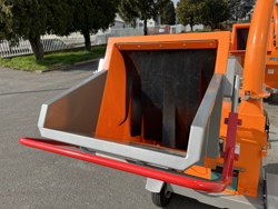 biotrituratore a scoppio con motore produzione di cippato mod dk 900 bs