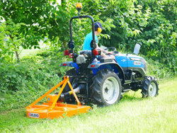 piatto rasaerba per trattore 1 2 m di taglio anche reversibile mod buggy 120