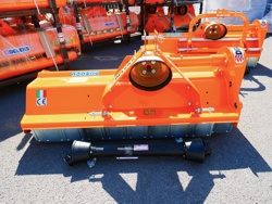 trincia a mazze per trattore 160cm di taglio serie media mod leopard 160