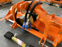 trinciatrice a spostamento idraulico per trattrici da frutteto mod jaguar 130