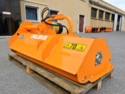 trincia erba e sarmenti a mazze serie media da 180cm di taglio per trattore da frutteto mod lincione 180 sph