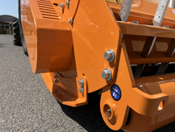 trinciasarmenti a mazze spostabile per trattore da vigneto mod gepard 190