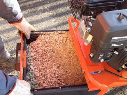 biotrituratore a scoppio per la produzione di cippato mod dk 300 bs