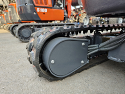 miniescavatore compatto motore kubota s100