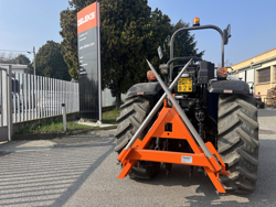 forca con 3 punte per balloni del fieno dk 6