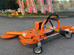 piatto tosaerba per trattore agricolo a 8 lame per parchi e prati erbosi mod dm150 interfila