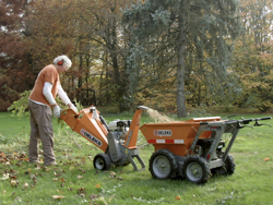 biotrituratore a scoppio professionale per la produzione di cippato mod dk 500 honda