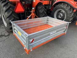 cassoncino ribaltabile per transporto merci col trattore mod t 1400