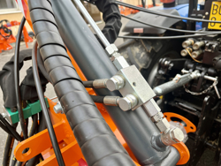 braccio decespugliatore idraulico con barra falciante potasiepi per trattore mod falcow