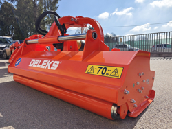 trinciatrice a mazze con spostamento idraulico per trattrice mod cervo 180