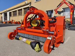 trinciatrice serie pesante spostabile universale a mazze per trattore gorilla 150