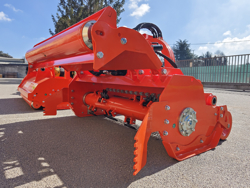 trinciatrice serie pesante spostabile universale a mazze per trattore gorilla 150