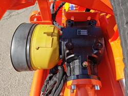 trinciatrice serie pesante spostabile universale a mazze per trattore gorilla 150