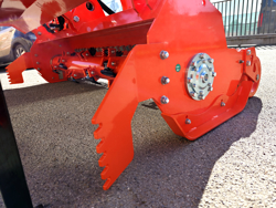 trinciatrice serie pesante spostabile universale a mazze per trattore gorilla 200
