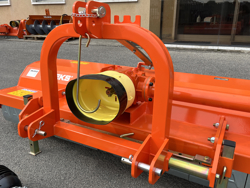 trinciasarmenti spostabile per trattrici serie media da vigneto mod tigre 160